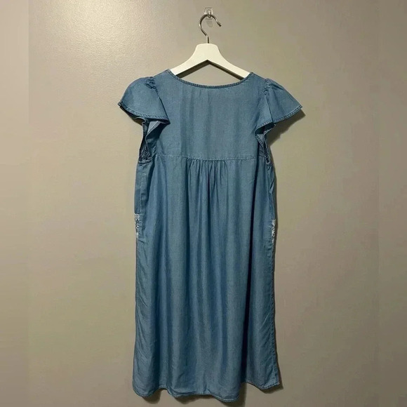 Old Navy Embroidered Tencel Swing Dress - Picture 10 of 12